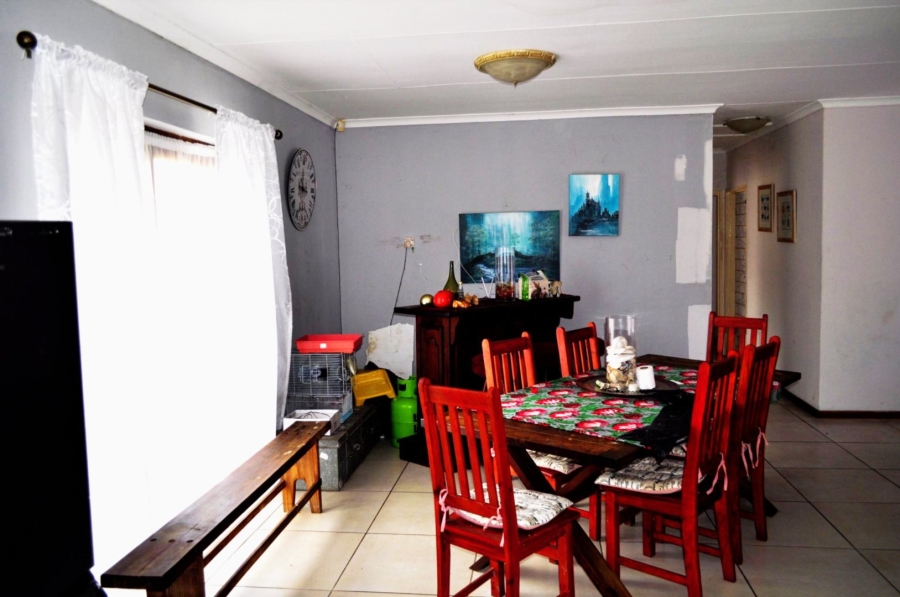 3 Bedroom Property for Sale in Wavecrest Eastern Cape